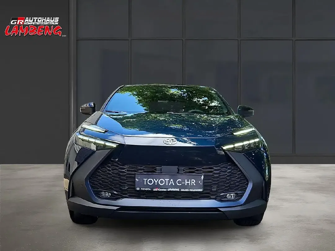 Toyota C-HR PHEV Teamplayer - Thumbnail 5
