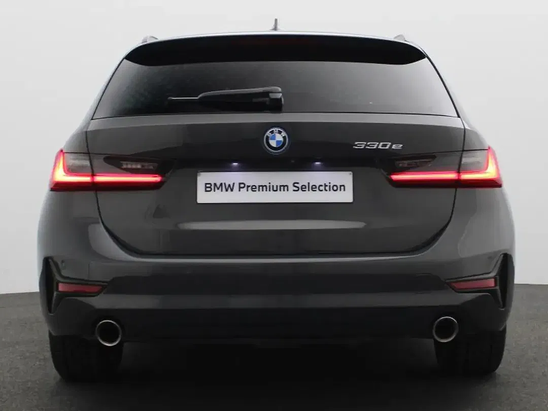 BMW 330 Touring - Thumbnail 4
