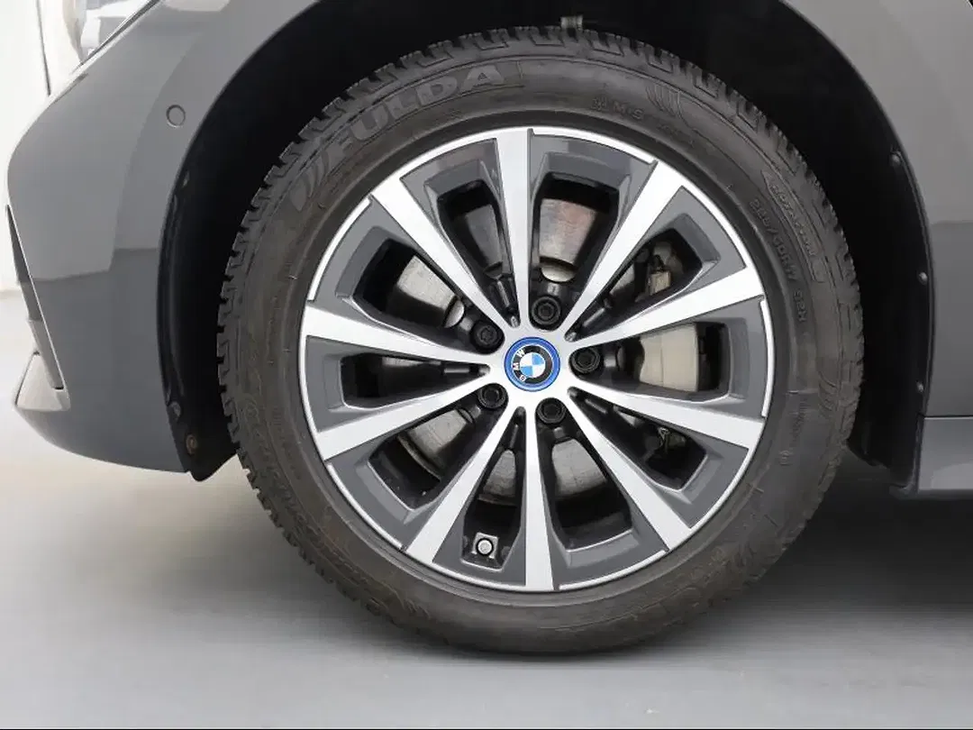 BMW 330 Touring - Thumbnail 8