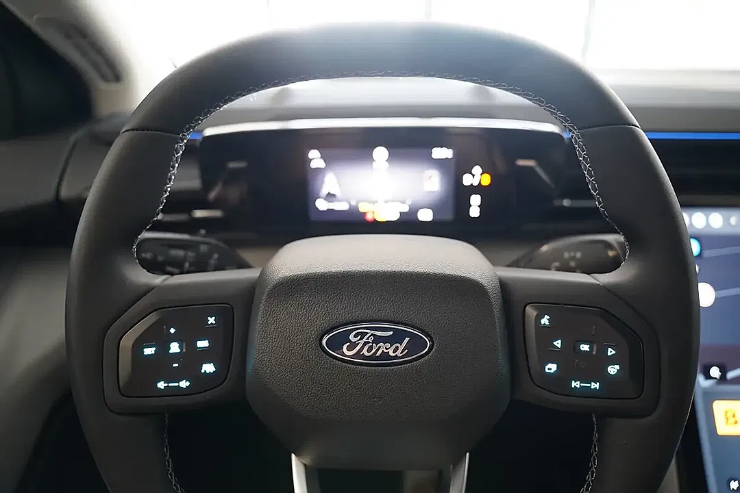 Ford Explorer Premium - foto 15