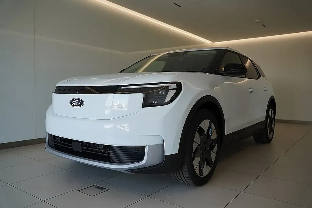 Ford Explorer Premium - foto 2