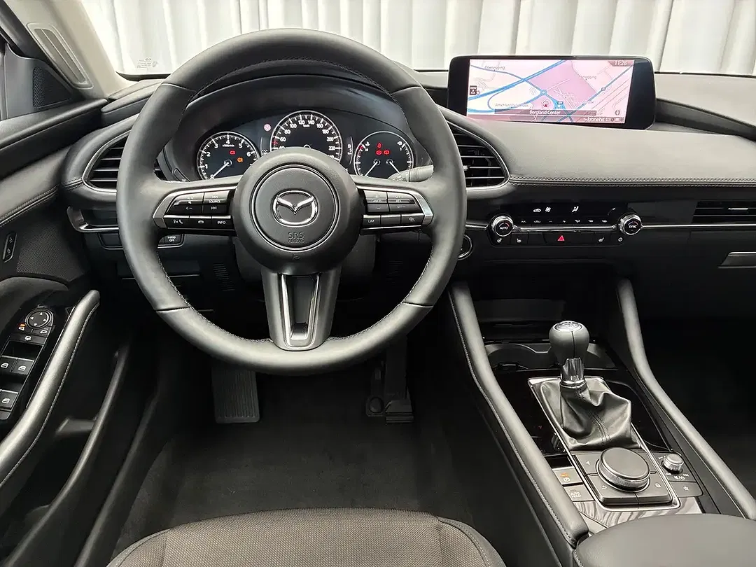 Mazda 3 6MT Centre-Line - foto 14