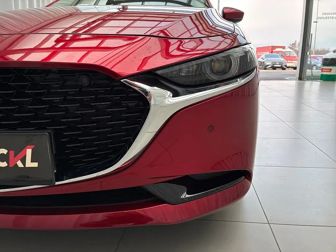 Mazda 3 6MT Centre-Line - Thumbnail 7