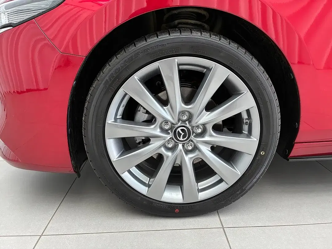 Mazda 3 6MT Centre-Line - Thumbnail 8