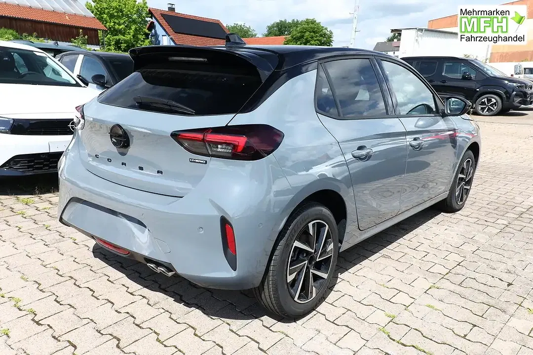 Opel Corsa Hybrid Ultimate IntelliLux LED - Thumbnail 2