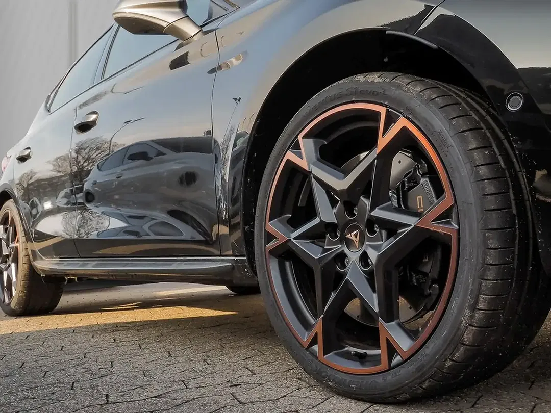 CUPRA Leon VZ2 - Thumbnail 6
