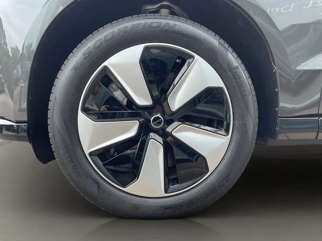 Volvo EX90 EV AWD Twin Motor Plus - foto 15