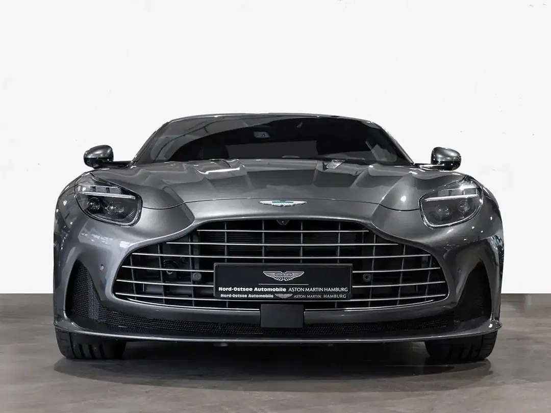 Aston Martin DB12 Coupe - Thumbnail 7
