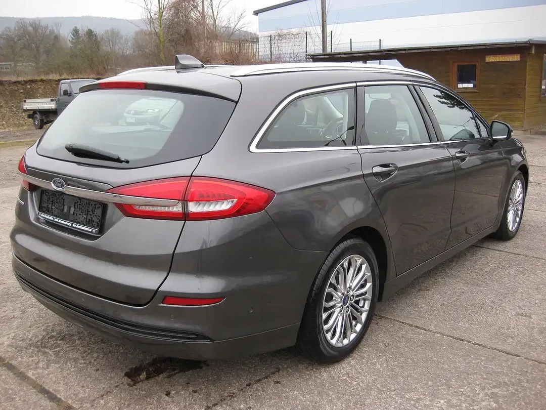Ford Mondeo Titanium - foto 2