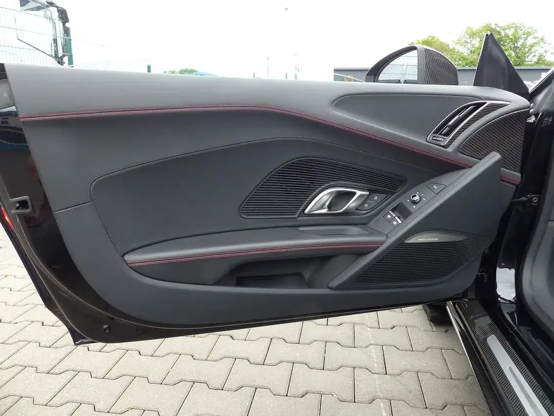 Audi R8 5.2 FSI performance - Thumbnail 16