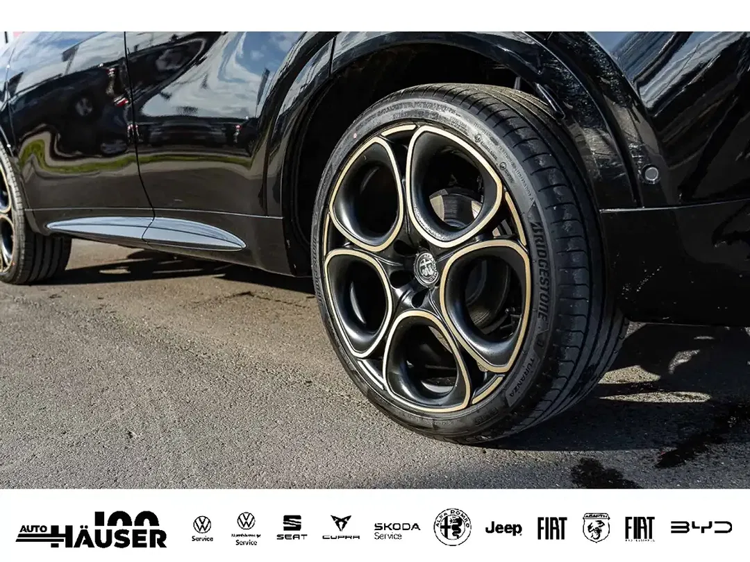 Alfa Romeo Tonale 1.5 Ibrida VGT Hybrid Intensa - Thumbnail 6