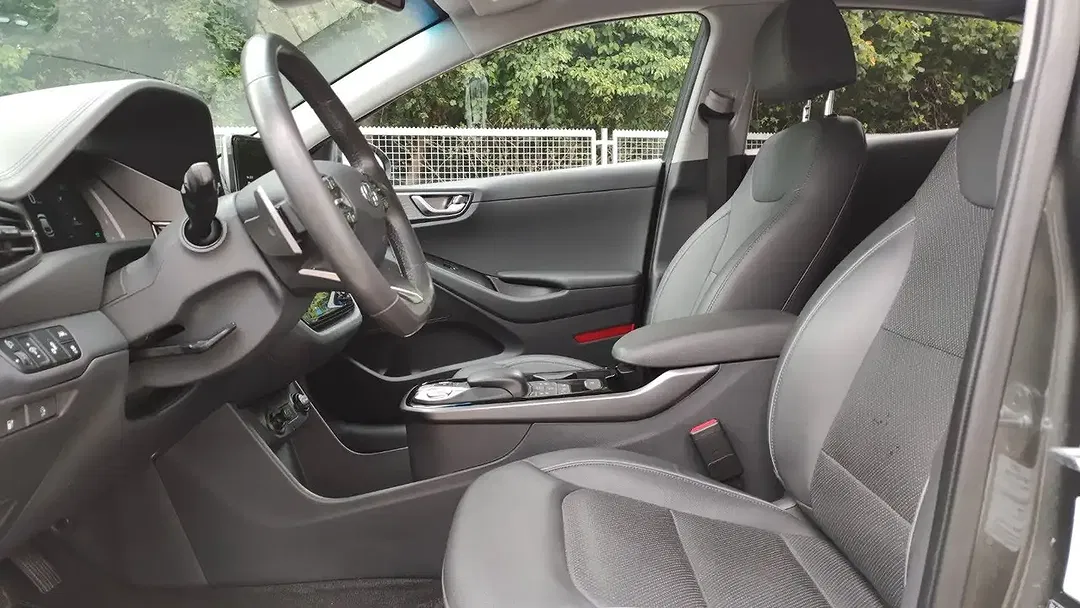Hyundai IONIQ Prime - Thumbnail 10