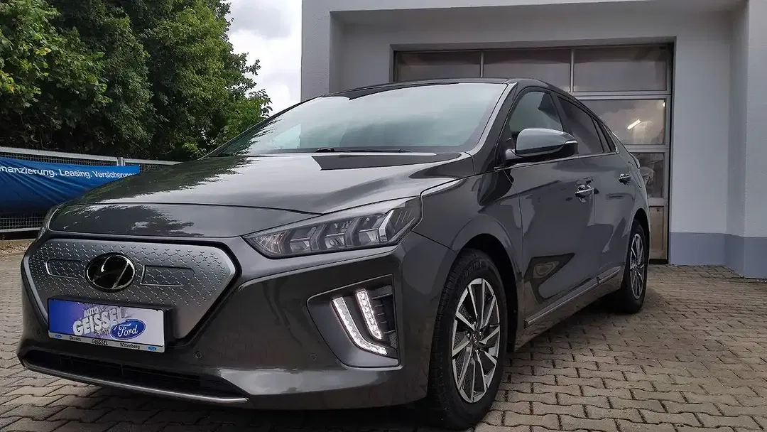 Hyundai IONIQ Prime - Thumbnail 3