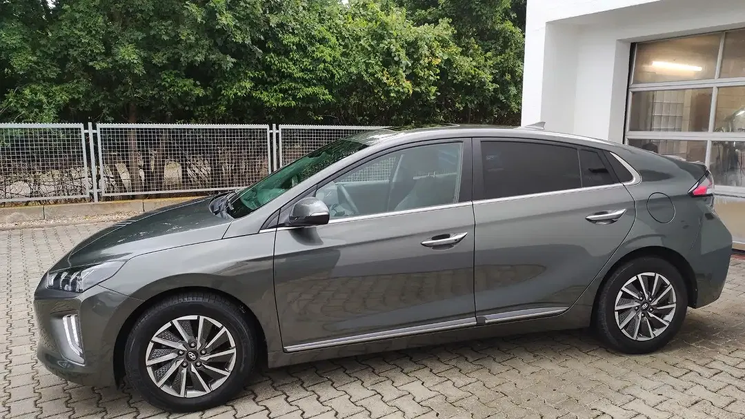 Hyundai IONIQ Prime - Thumbnail 4