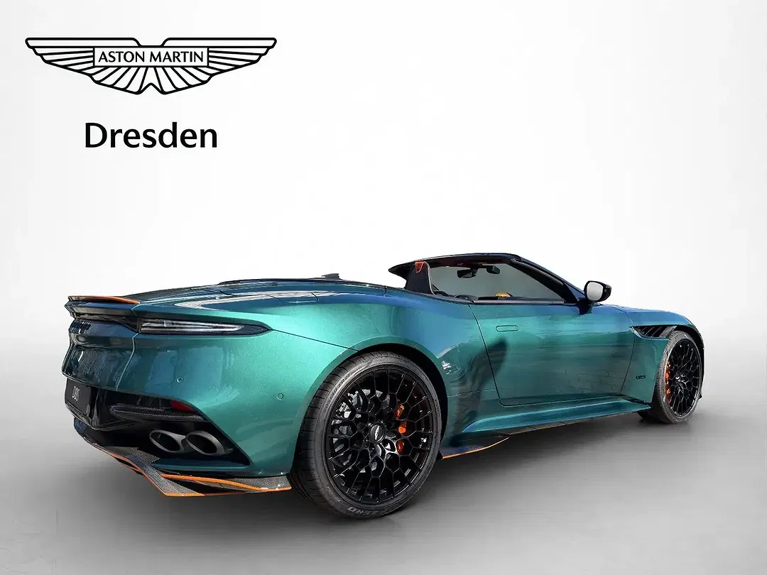 Aston Martin DBS 770 5.2 V12 Ultimate Volante - Thumbnail 6