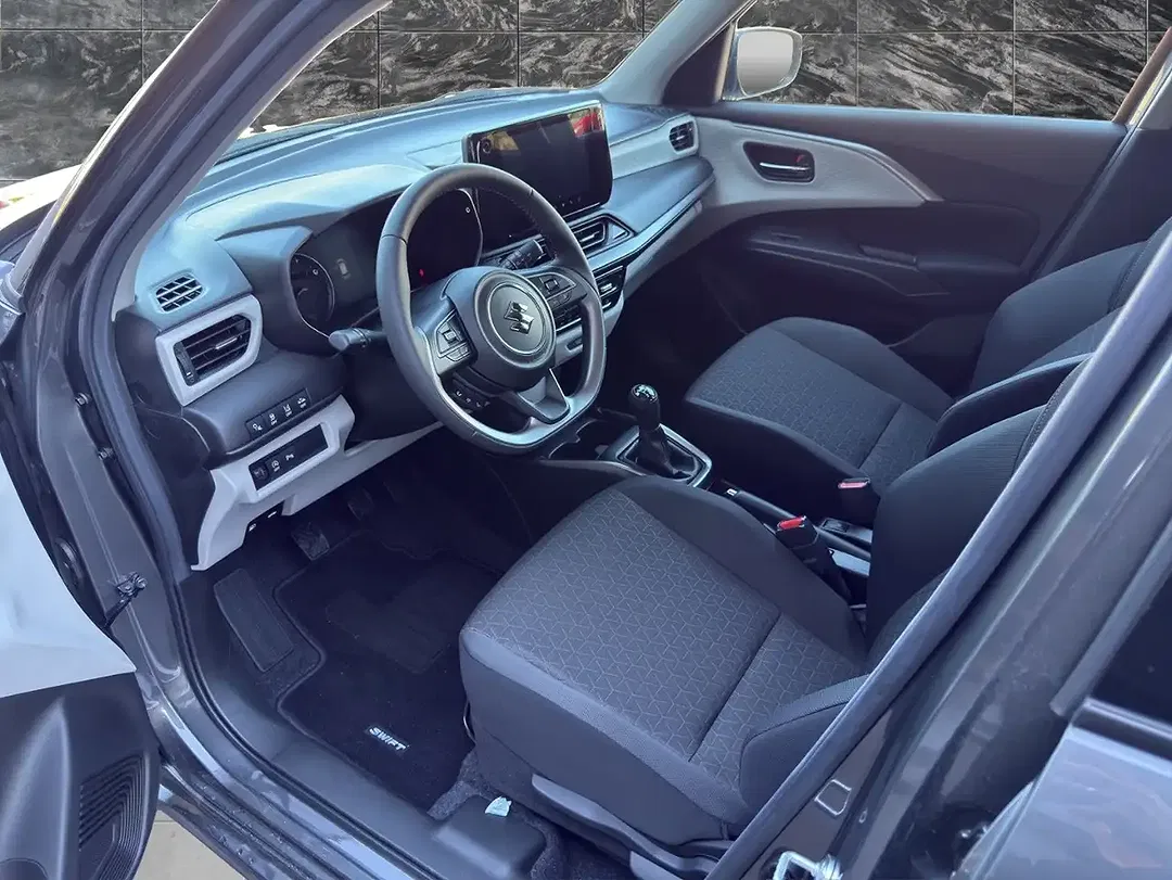 Suzuki Swift Hybrid 1.2 Comfort+ - Thumbnail 5