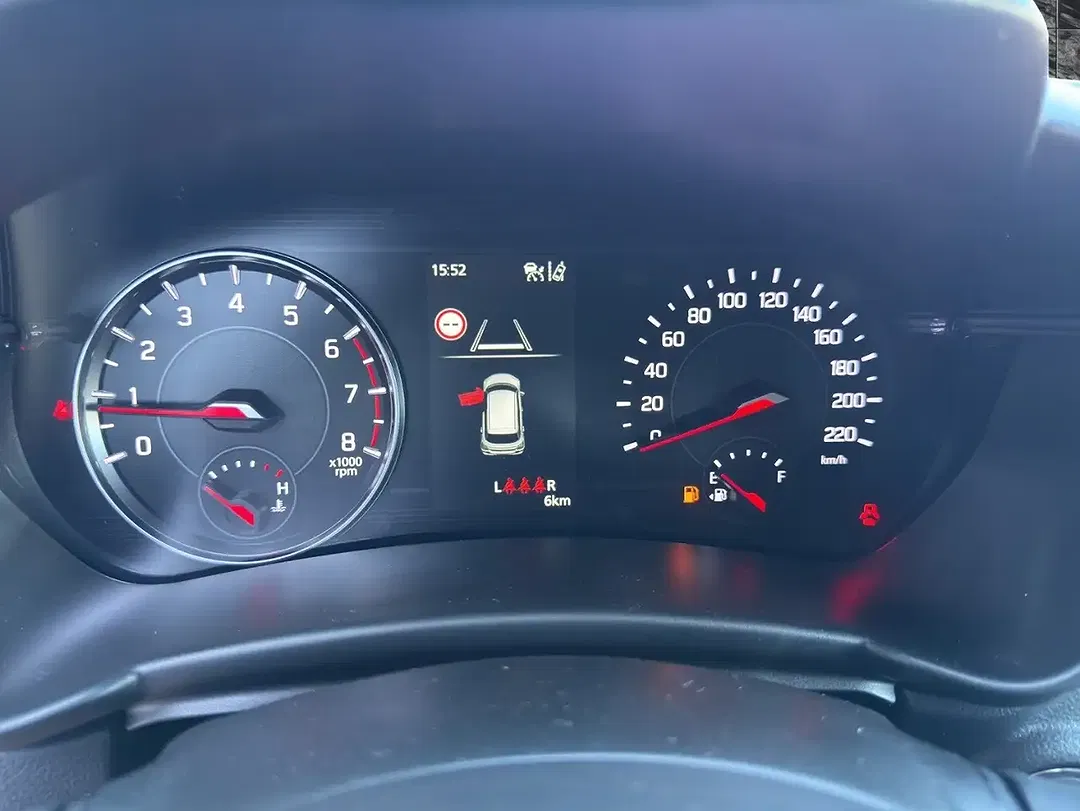 Suzuki Swift Hybrid 1.2 Comfort+ - Thumbnail 8
