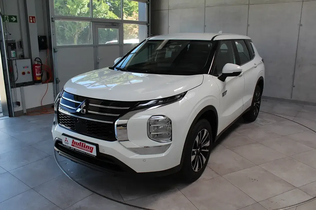 Mitsubishi Outlander 2.4 PHEV Diamant - foto 2