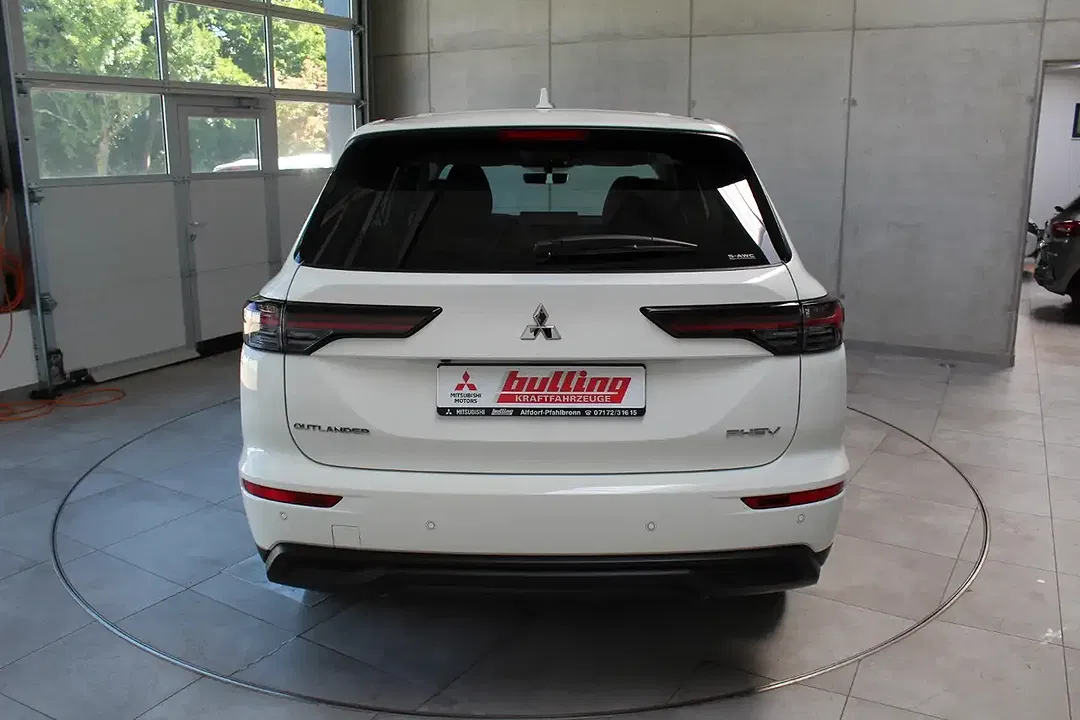 Mitsubishi Outlander 2.4 PHEV Diamant - Thumbnail 6