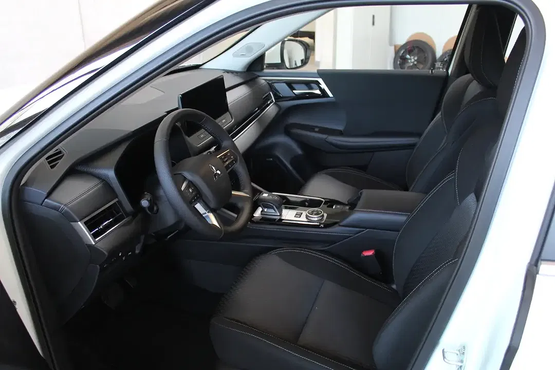 Mitsubishi Outlander 2.4 PHEV Diamant - Thumbnail 9