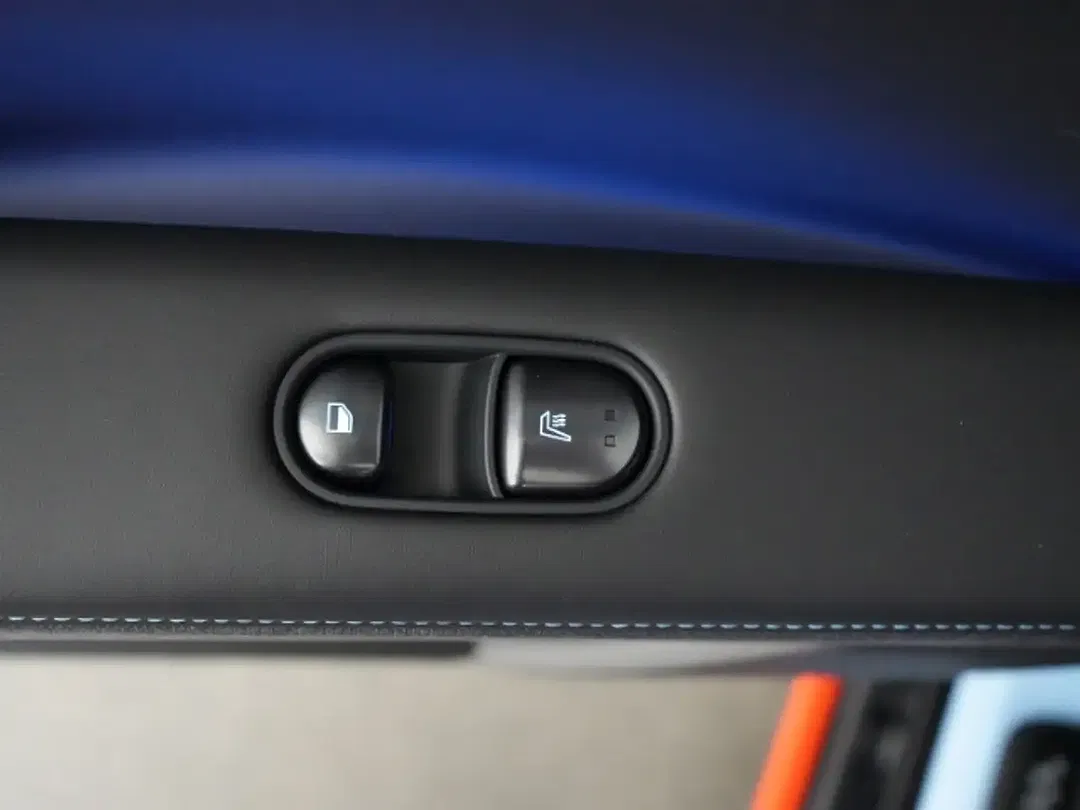 Hyundai IONIQ 5 4WD - Thumbnail 9