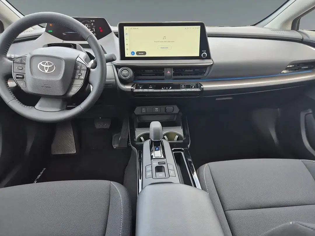 Toyota Prius PHEV Executive - Thumbnail 11