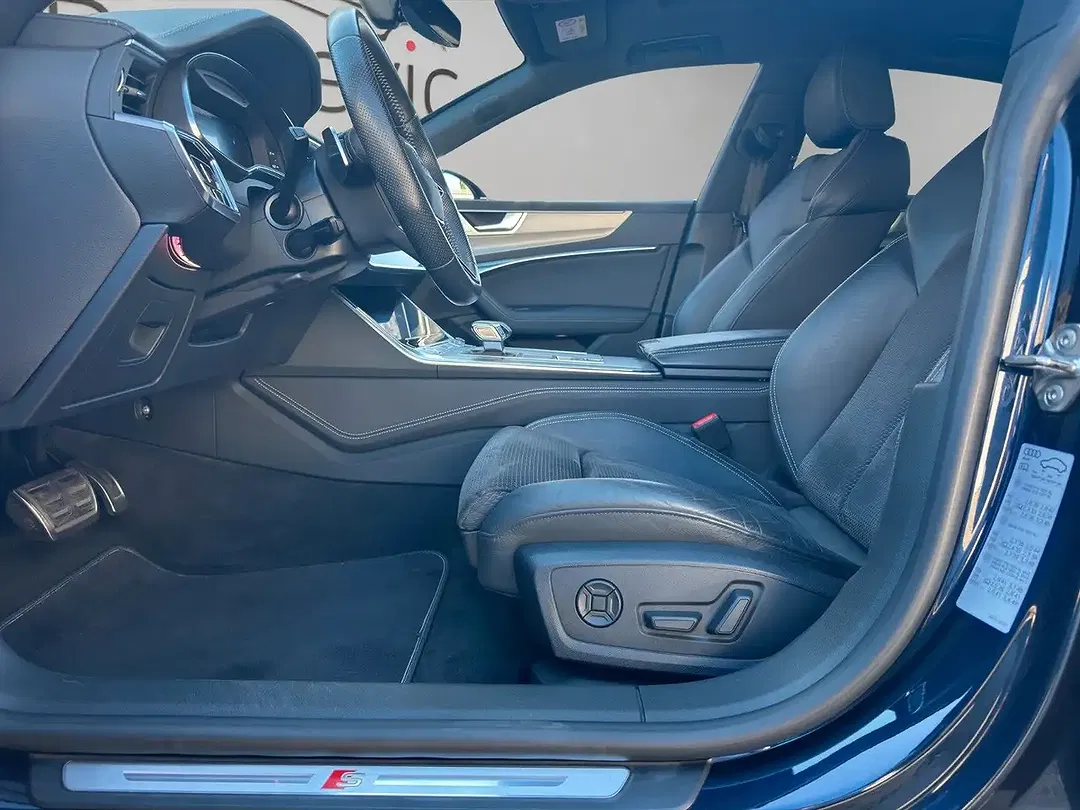 Audi A7 quattro Sportback S line - Thumbnail 10