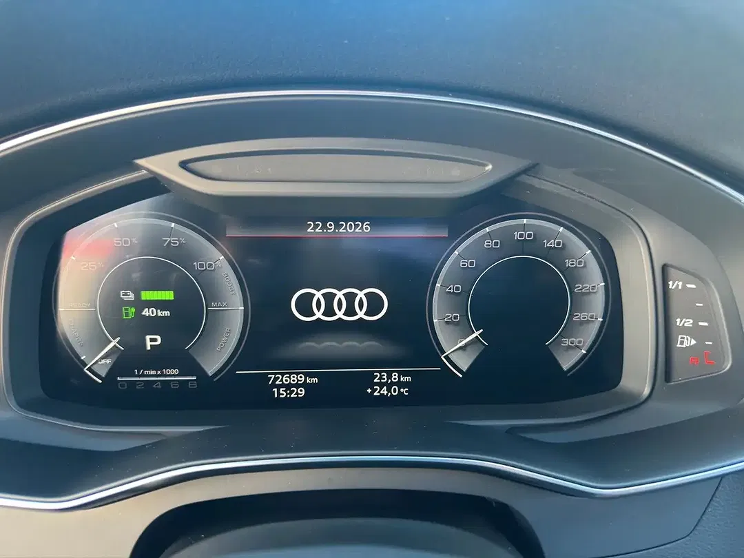 Audi A7 quattro Sportback S line - Thumbnail 26