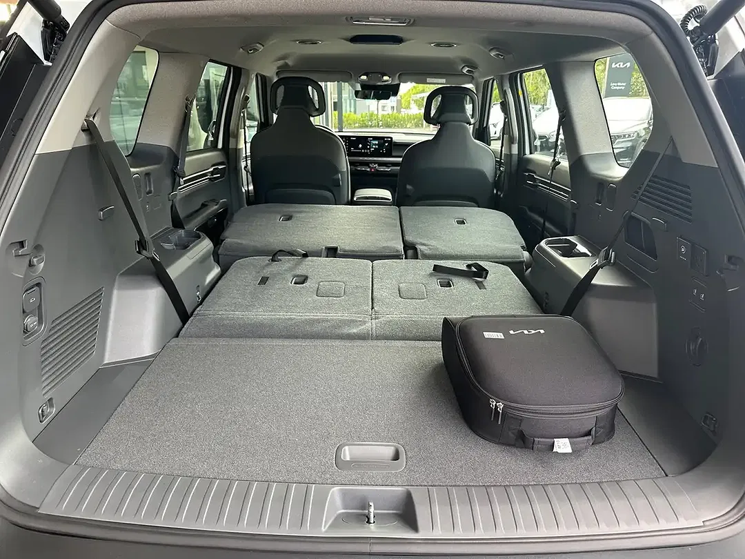 Kia EV9 Air - Thumbnail 18