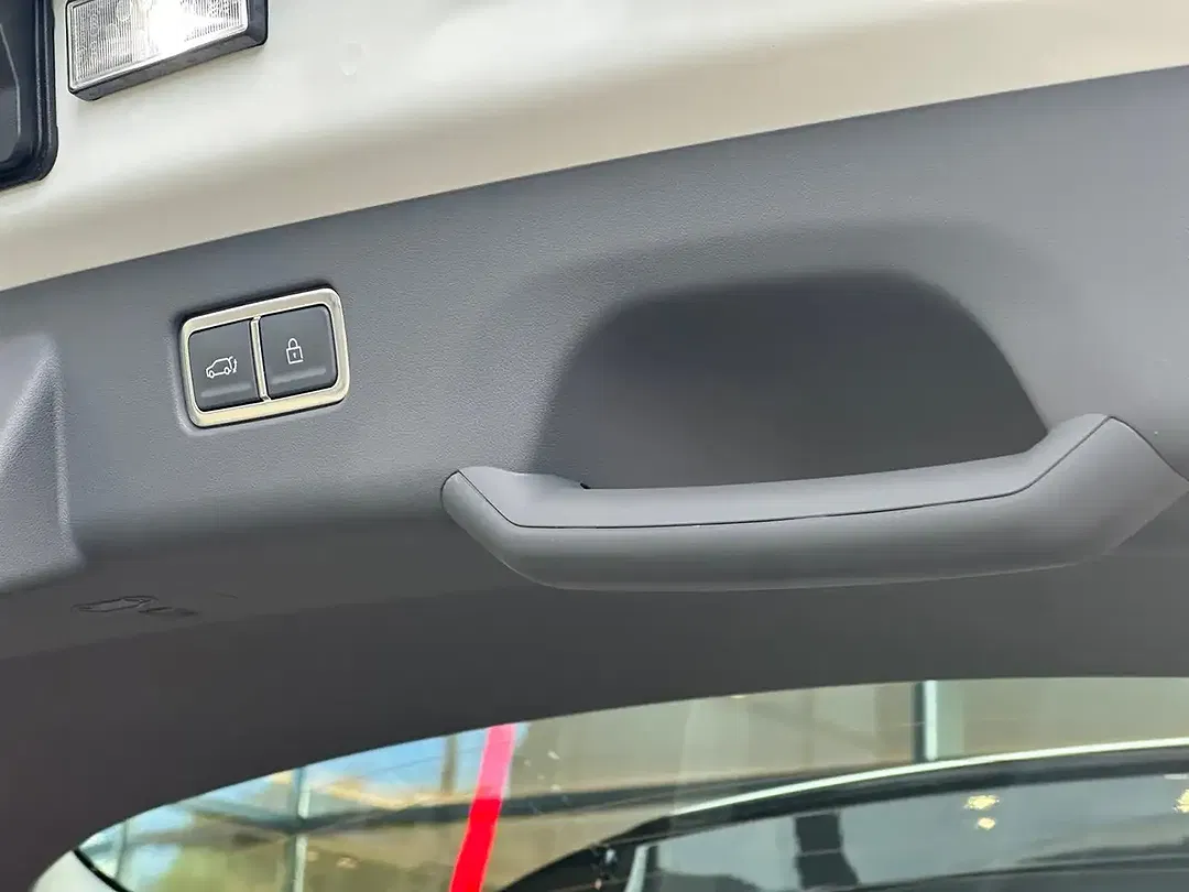 Kia EV9 Air - Thumbnail 20