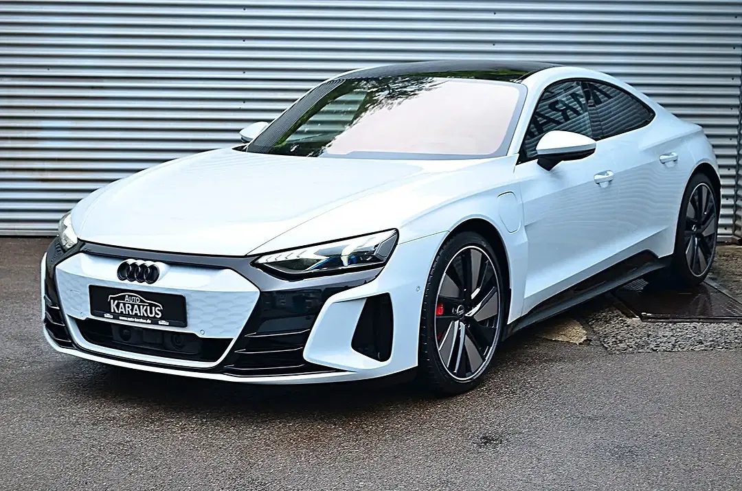 Audi RS e-tron GT - Thumbnail 3