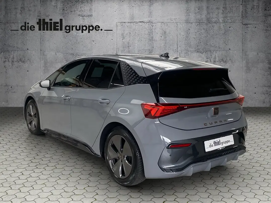 CUPRA Born - Thumbnail 5