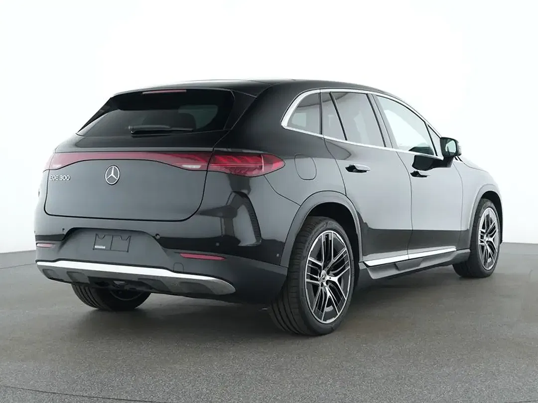 Mercedes-Benz EQE SUV 300 Burmester - Thumbnail 2