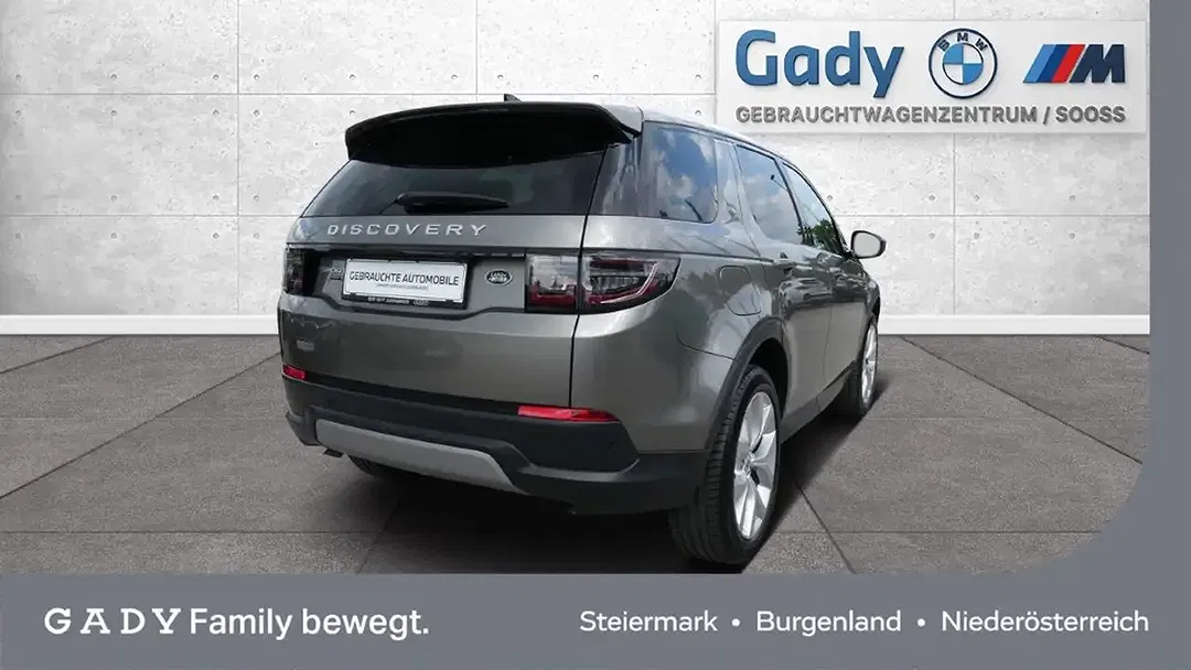 Land Rover Discovery Sport P300e 4x4 PHEV SE - Thumbnail 3