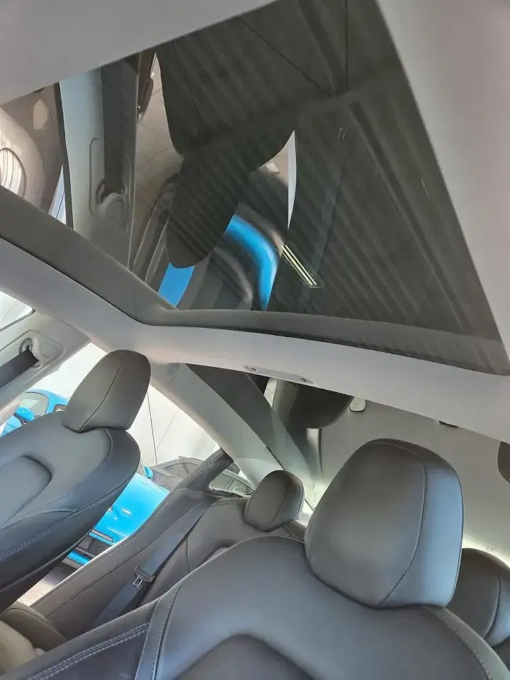 Tesla Model 3 AWD Dual Motor Long Range - Thumbnail 14