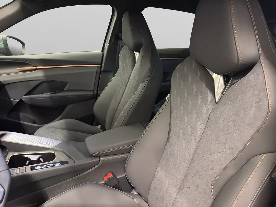 CUPRA Terramar 1.5 PHEV DSG VZ Matrix LED - Thumbnail 12