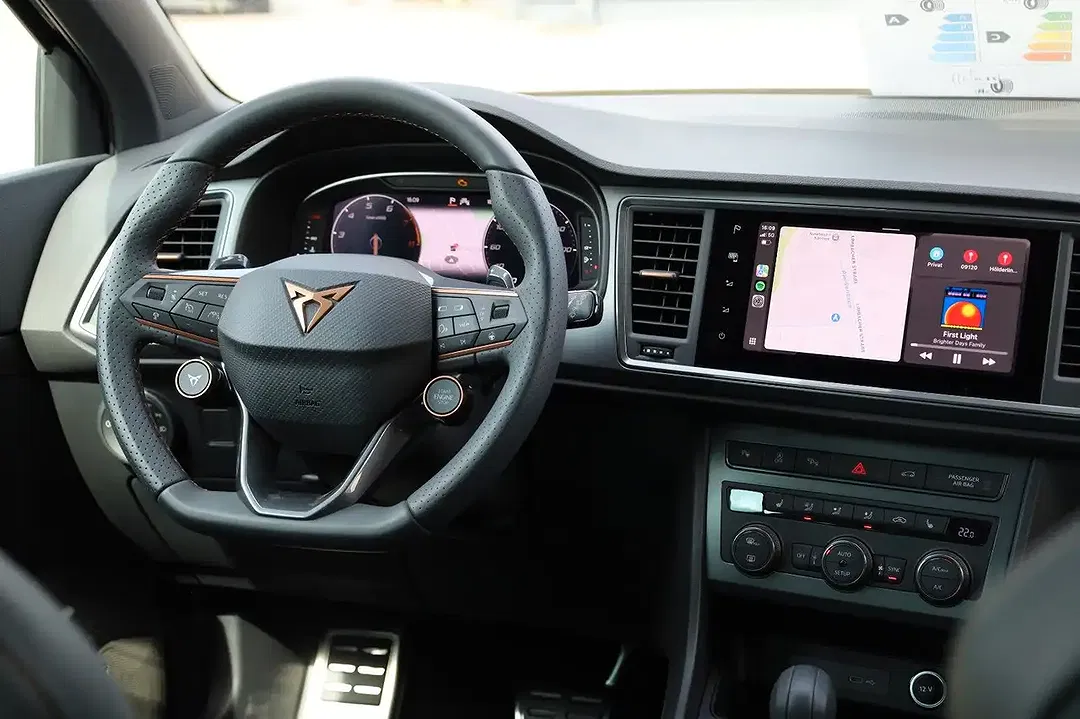 CUPRA Ateca 2.0 TSI DSG 4Drive VZ - Thumbnail 11