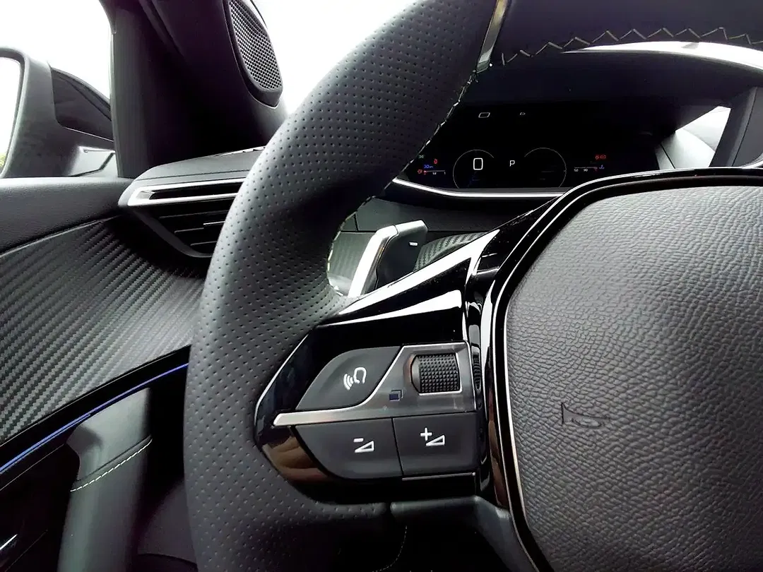 Peugeot 2008 145 GT - Thumbnail 12