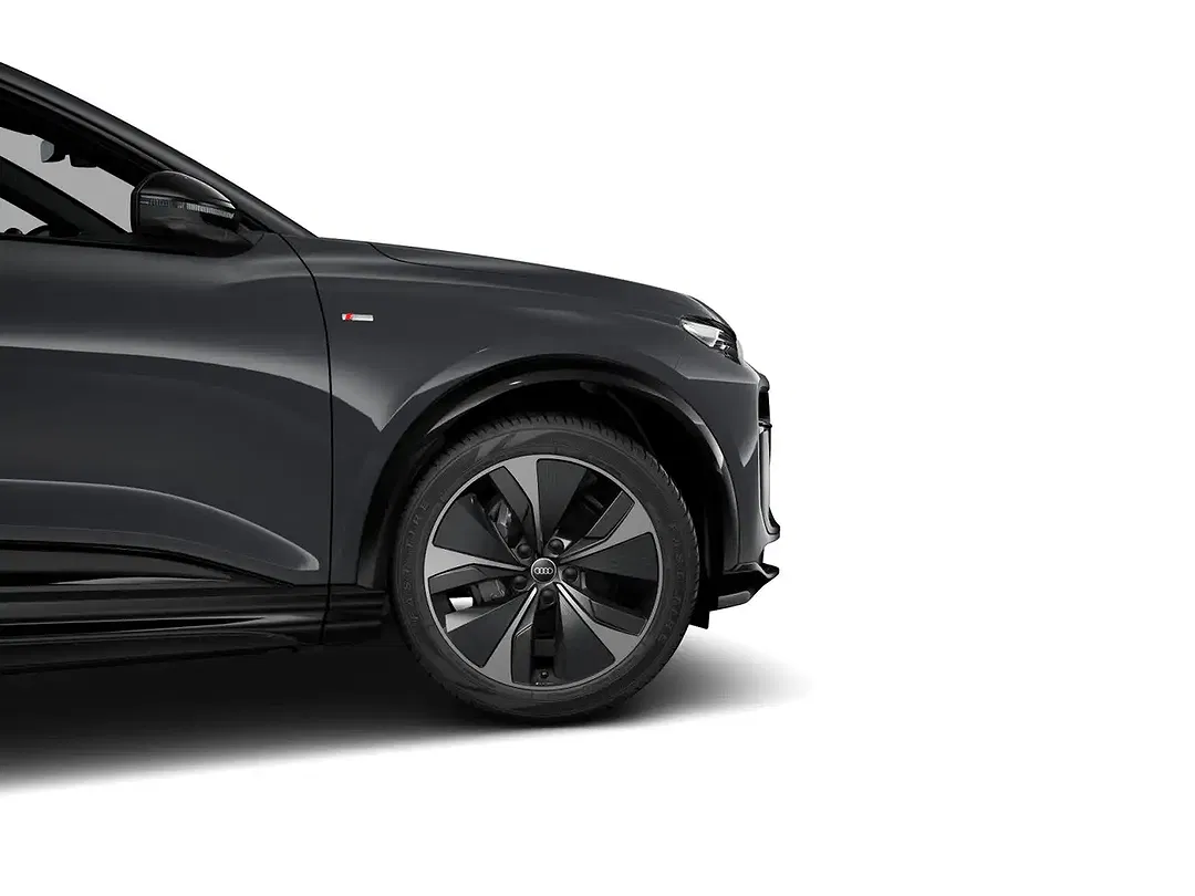 Audi Q6 e-tron quattro S line - Thumbnail 3