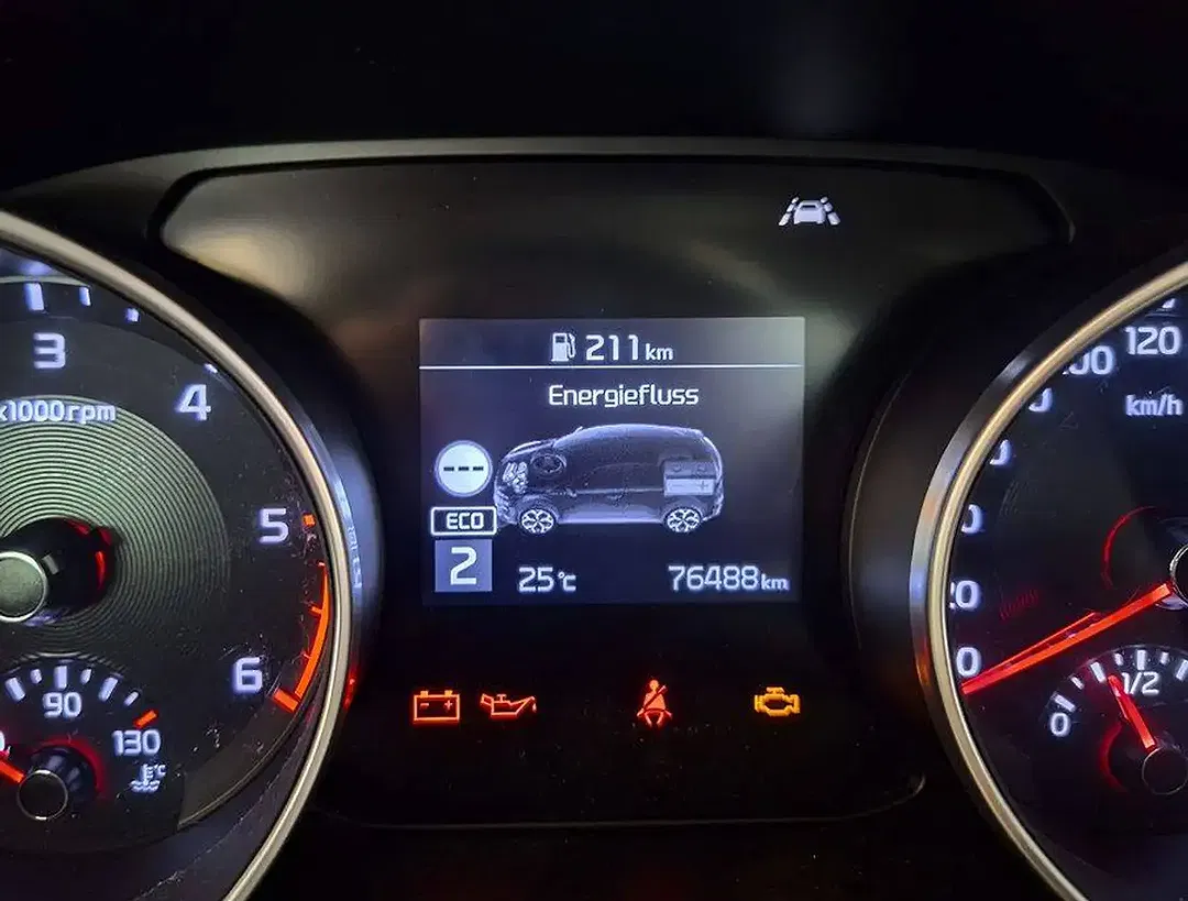 Kia Ceed / cee'd MHEV Vision - Thumbnail 6