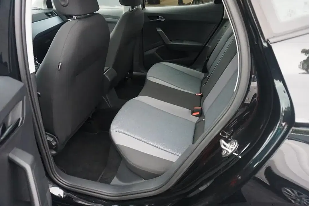 SEAT Arona Style - Thumbnail 11