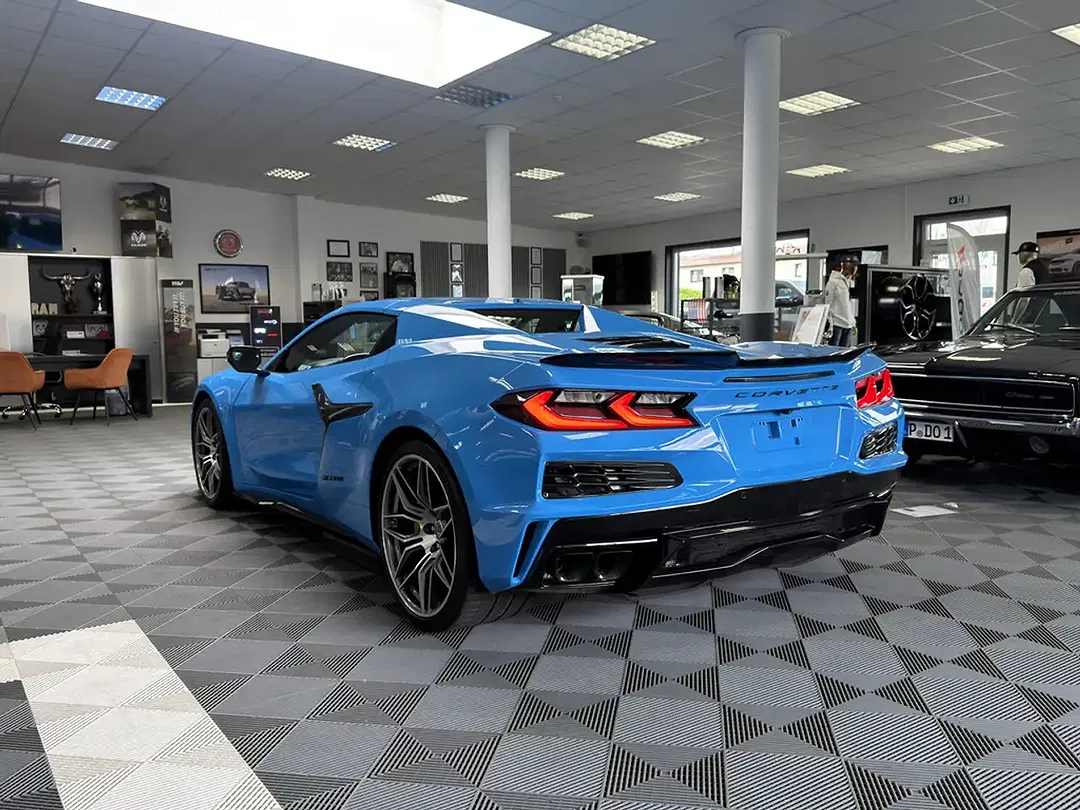 Corvette Z06 Competition Convertible - Thumbnail 7