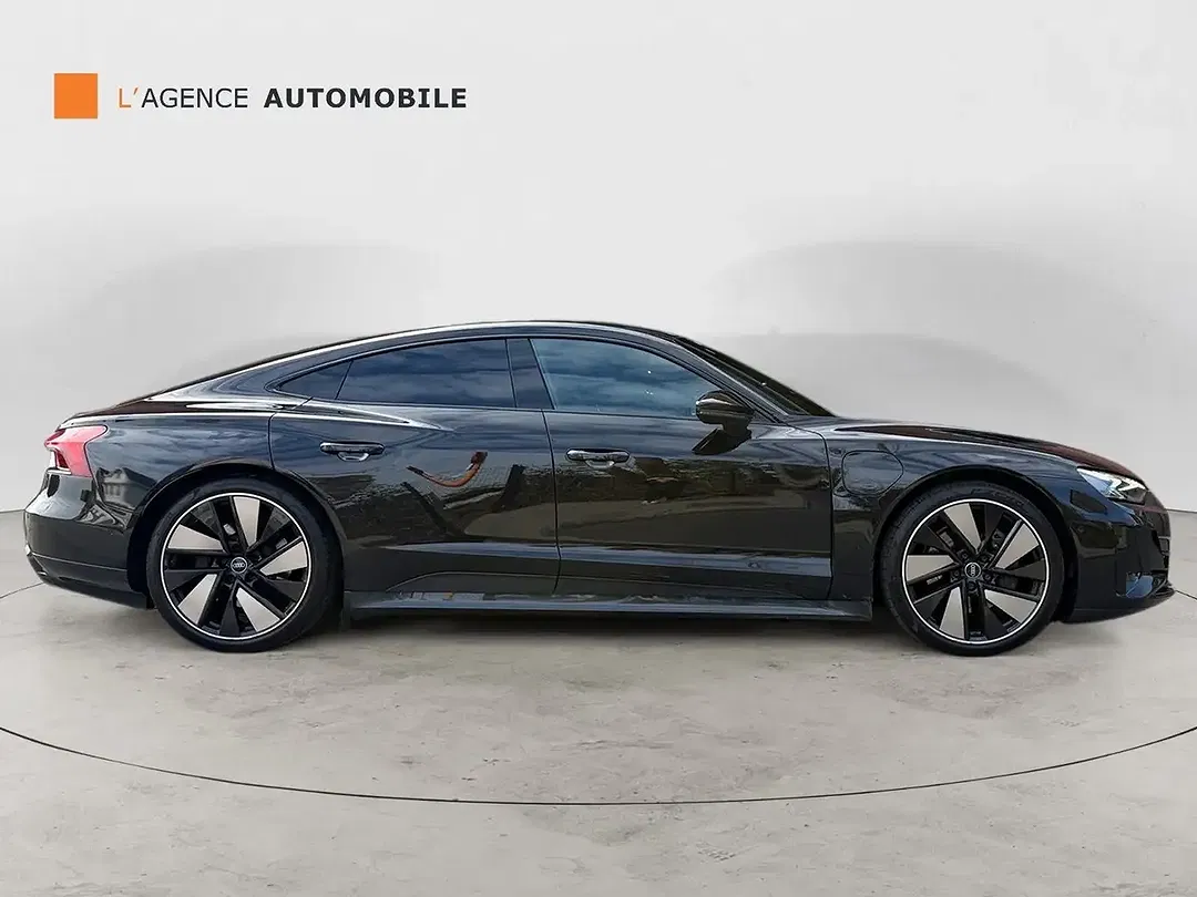 Audi e-tron GT - Thumbnail 7