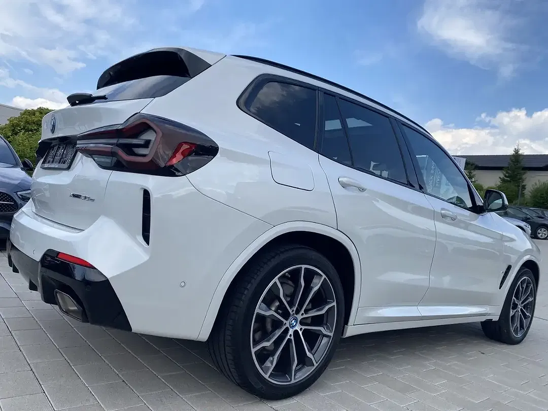 BMW X3 xDrive M Sport - Thumbnail 5
