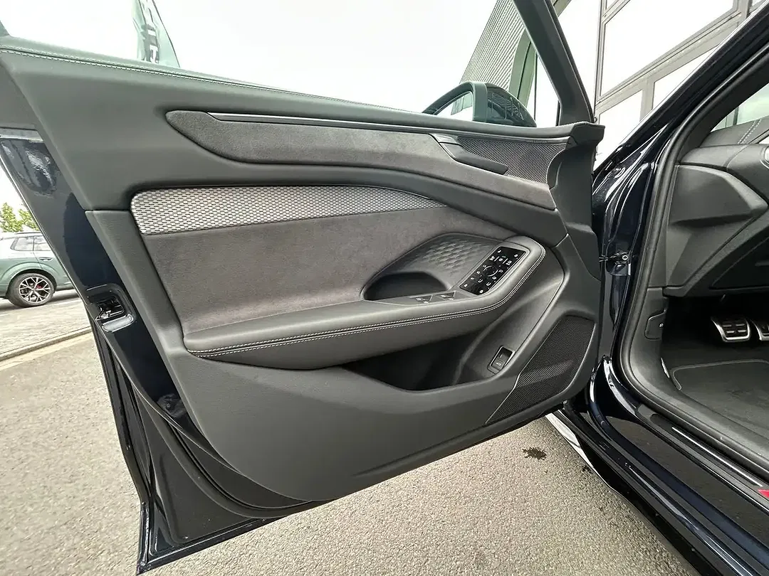 Audi A6 V6 TDI quattro S line - Thumbnail 8