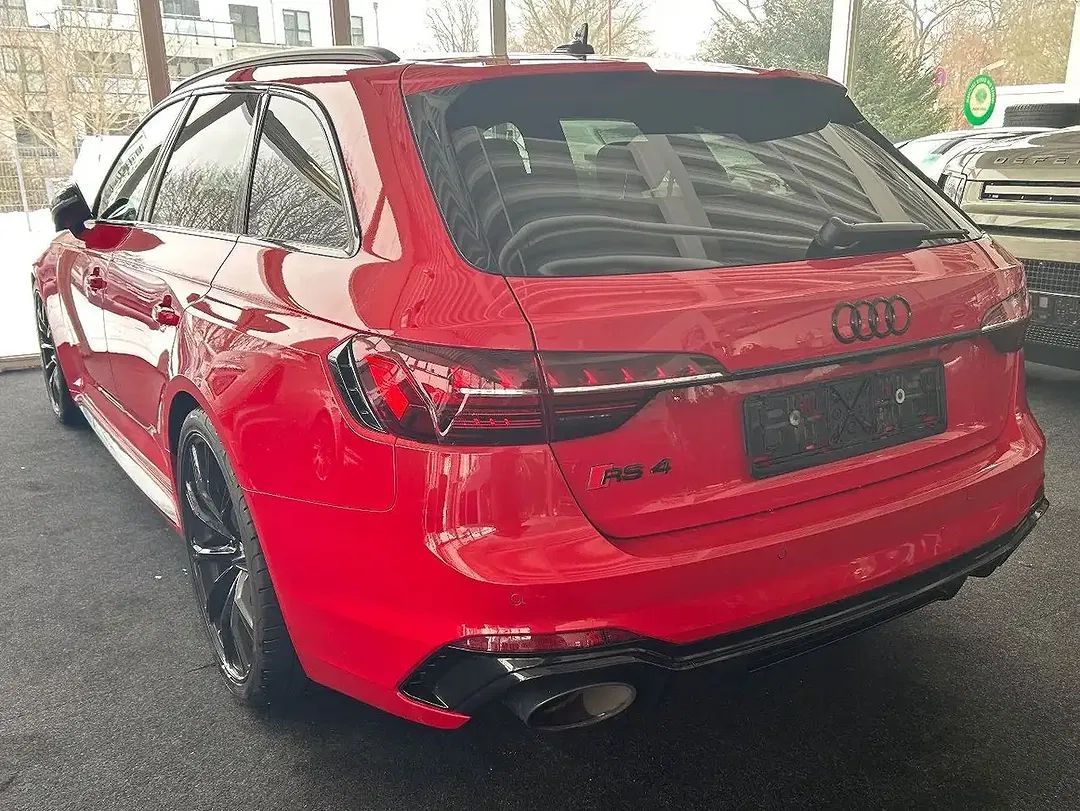 Audi RS4 2.9 TFSI quattro Avant - Thumbnail 3