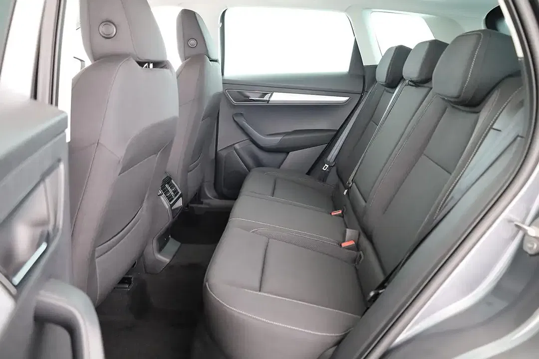 Skoda Karoq 2.0 TDI DSG 4x4 Selection - Thumbnail 12