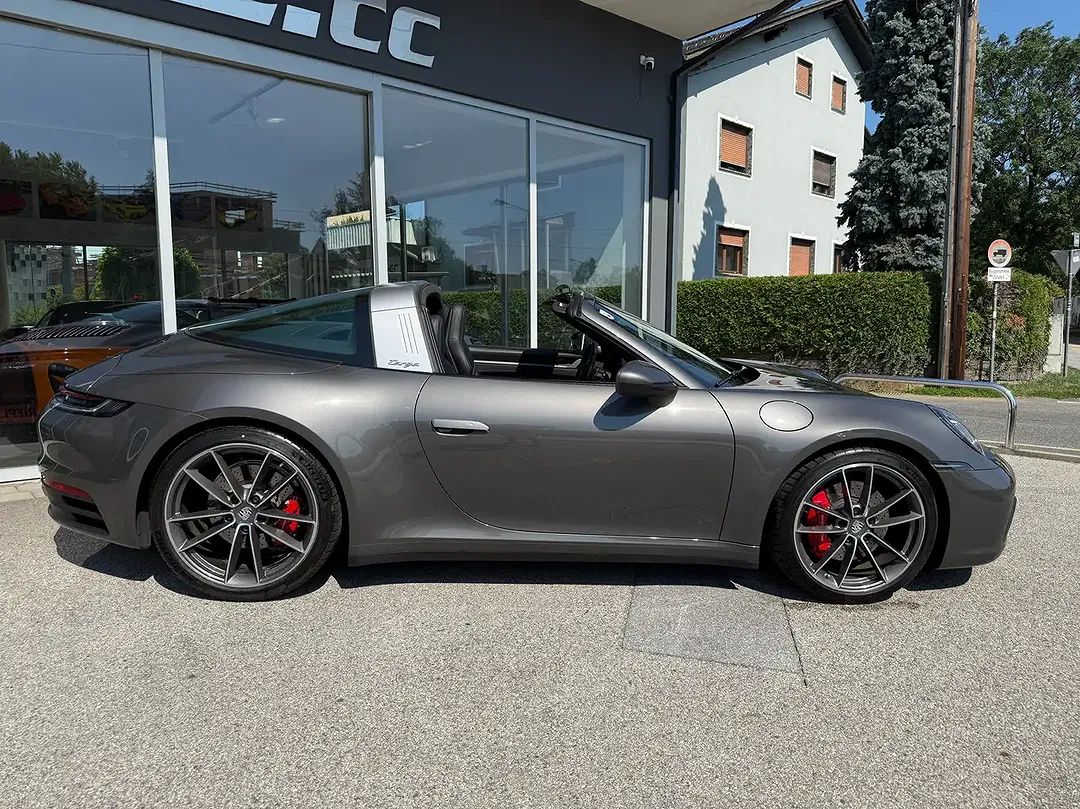 Porsche 911 Targa 4 S - Thumbnail 10