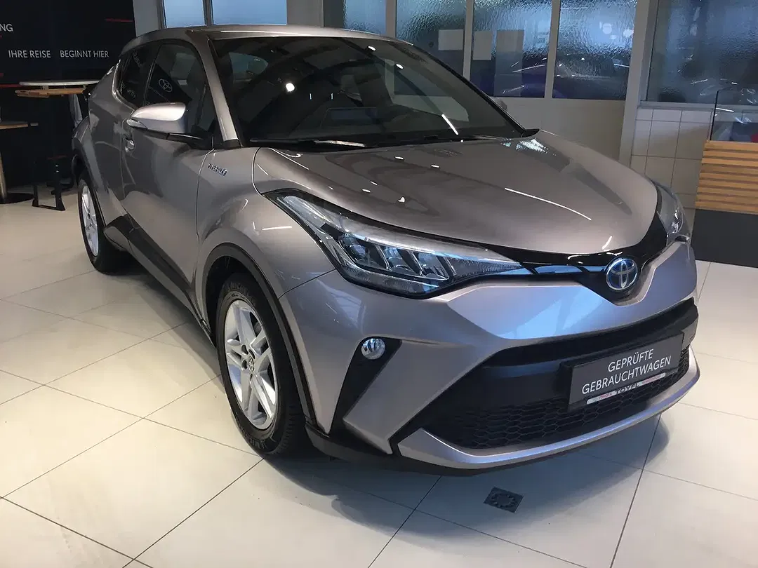 Toyota C-HR - foto 2