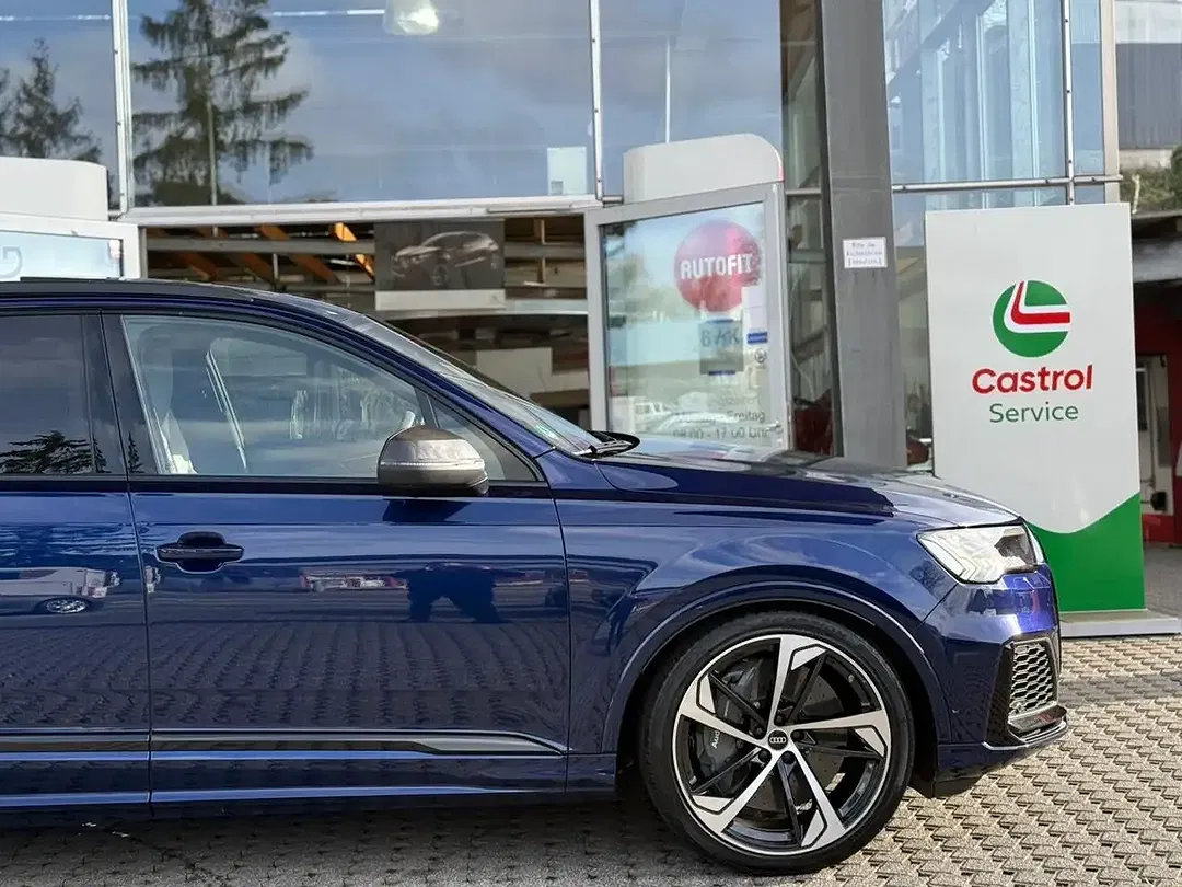 Audi SQ7 4.0 TFSI quattro competition plus - Thumbnail 6